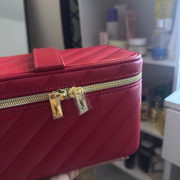 Yves Saint Laurent Quilted Red Leather Cosmetic Case with Gold Hardware - Picture 3 of 9